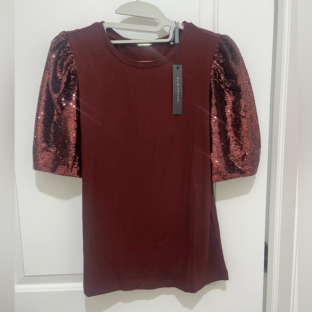 Red women tee